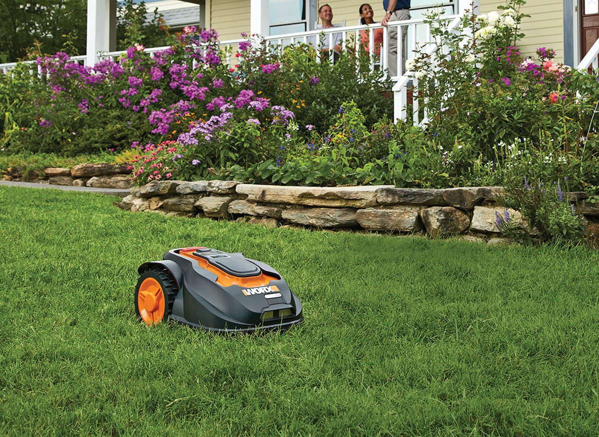 The Worx Landroid WG794 robotic lawn mower does the job. Image source: ConsumerReports.org 