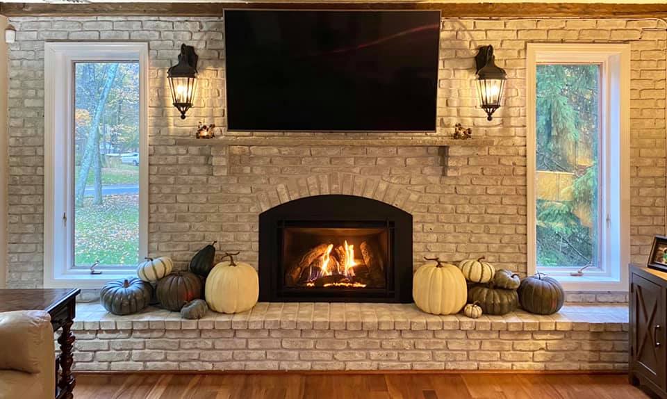 12 Gorgeous Ideas For Built-Ins Around a Fireplace - Brick-Anew